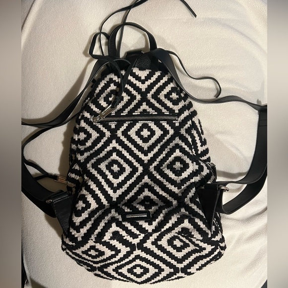 Rebecca Minkoff Julian Backpack B&W Woven Cotton - Picture 3 of 6